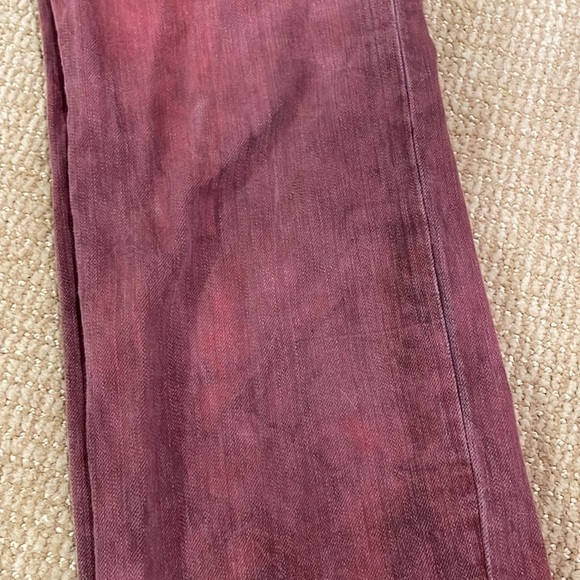 Men’s 40x32 Joe’s Jeans burgundy color - Picture 11 of 15